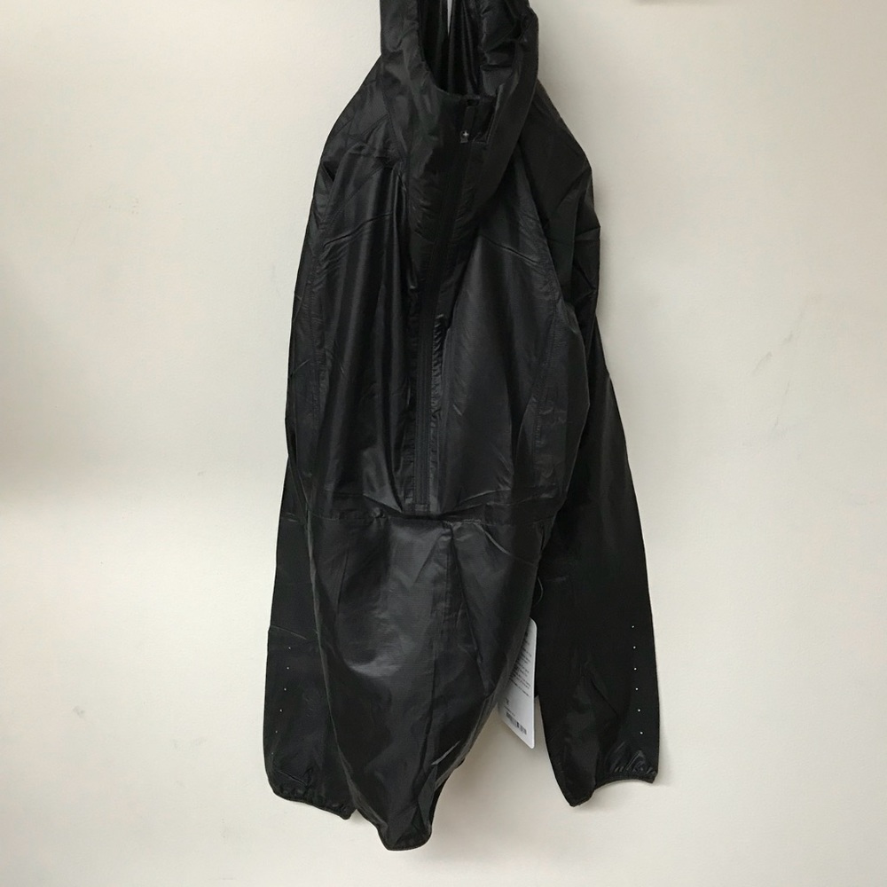 NWT Lululemon Run With It Jacket-Black-Many Sizes!
